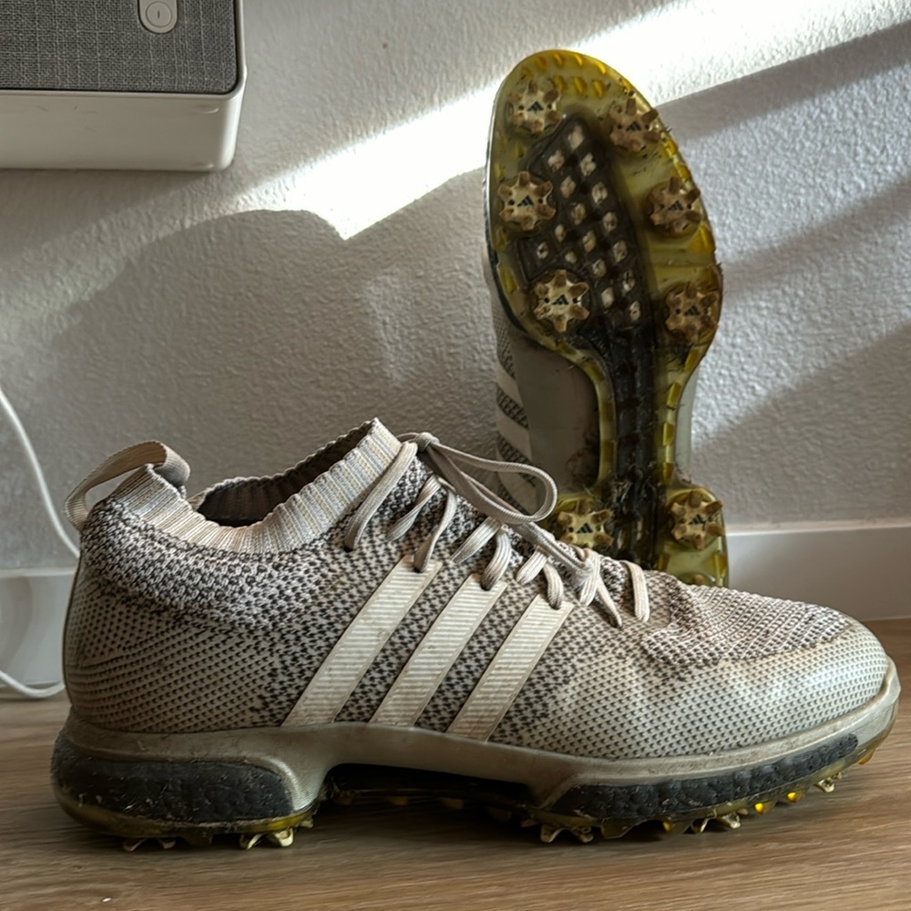 Adidas Primeknit Tour 360 Golf Shoes with Spikes Grey Dustin Johnson AC8527